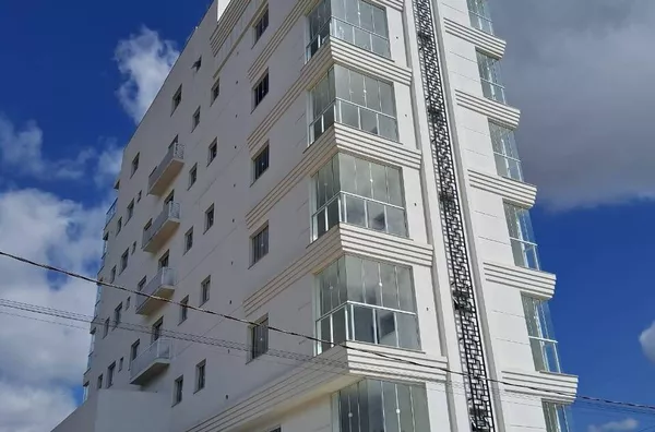 VENDE - SE APARTAMENTO  NO LA DOLCE VITA