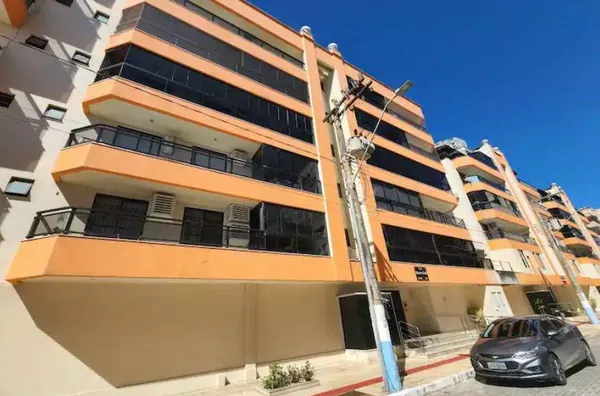 TEMPORADA FRENTE MAR APTO MEIA PRAIA RES.MANTE CARLO
