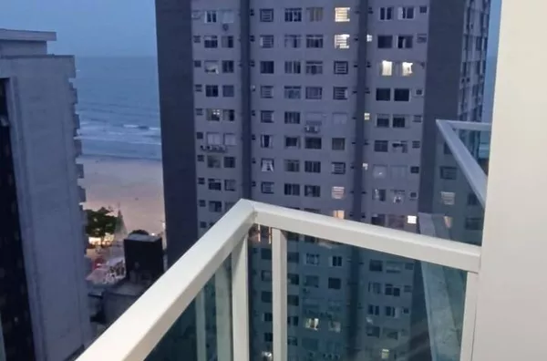 VENDE -SE UM APTO BALNEARIO CAMBORIU ED MARILUZ