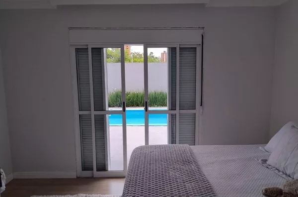LOCAÇÃO TEMPORADA CASA COM PISCINA