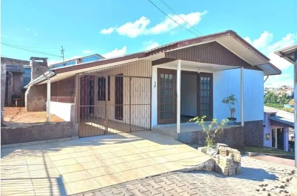 VENDA DE UMA CASA MISTA EM CONCORDIA SC