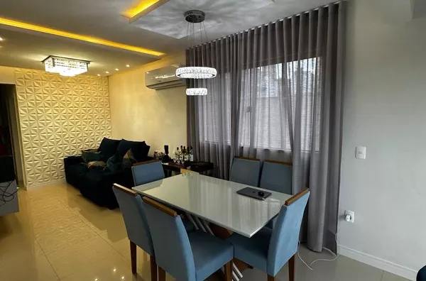 VENDA DE UM APARTAMENTO NA MEIA PRAIA  SC MORADAS DO ARVOREDO