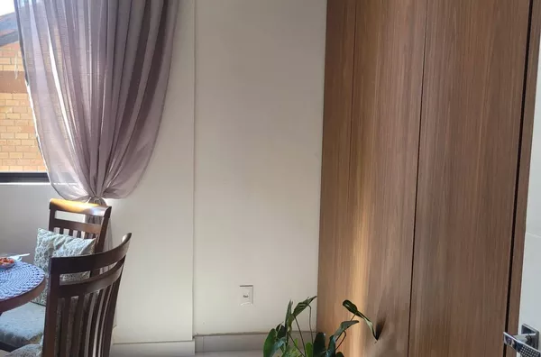VENDE UM APARTAMENTO 1° ANDAR NO SMART INC