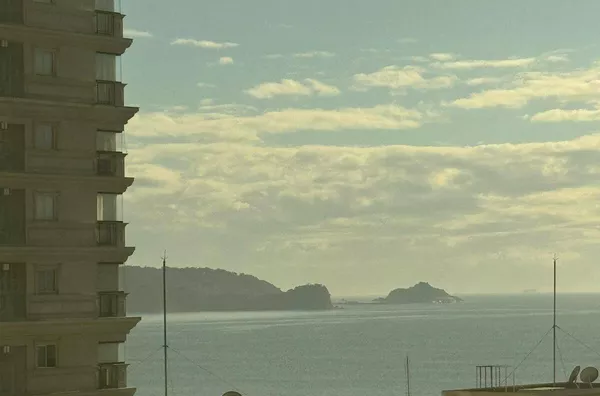 VENDA DE UM APARTAMENTO NO VILLA DE SIENA ITAPEMA MEIA PRAIA