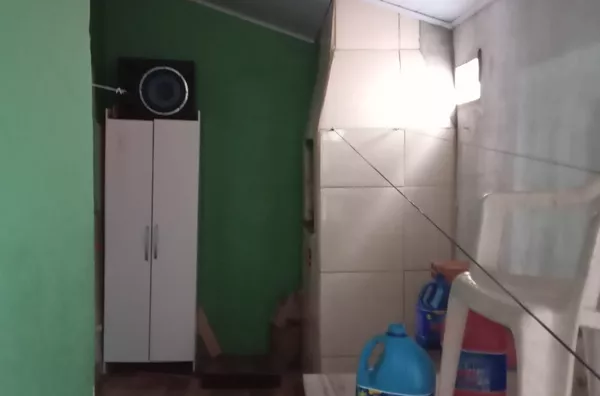 VENDE UMA CASA EM PALMAS PR
