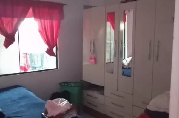 VENDE UMA CASA EM PALMAS PR