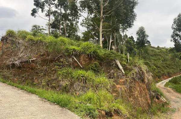 VENDA DE LOTE EM ITAPEMA BAIRRO SERTÃO DO TRAMBUDO
