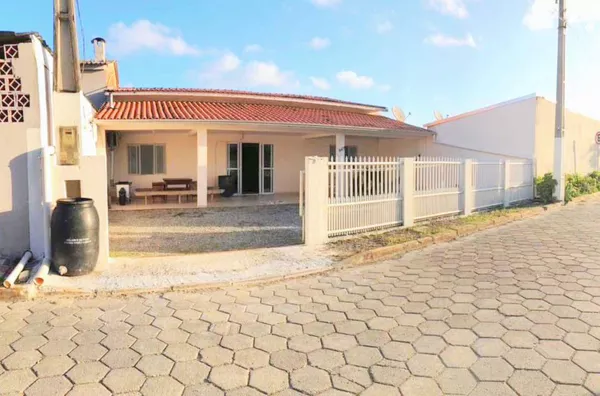 CASA DE ALUGUEL DE VERÃO