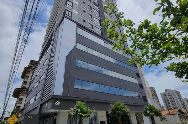 VENDA DE UMA COBERTURA STREET RESIDENCE PORTO BELO SC