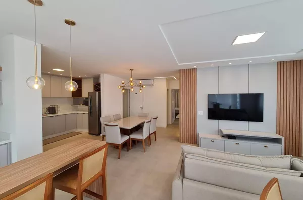 VENDA DE UM APARTAMENTO MOBILIADO NO ED.FAROL ILHA DA PAZ