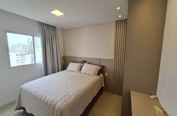 VENDA DE UM APARTAMENTO MOBILIADO NO ED.FAROL ILHA DA PAZ