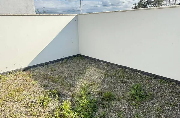 CASA À VENDA EM TIJUCAS