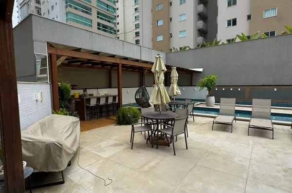 VENDA DE UM APARTAMENTO NO BIS HOME CLUB