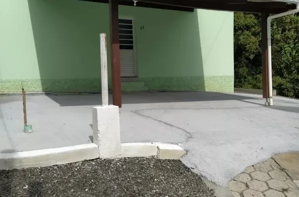 TERRENO A VENDA