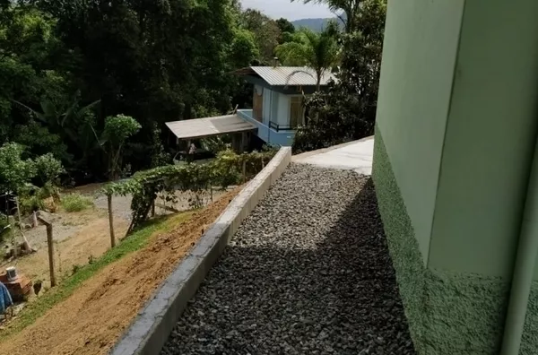 TERRENO A VENDA