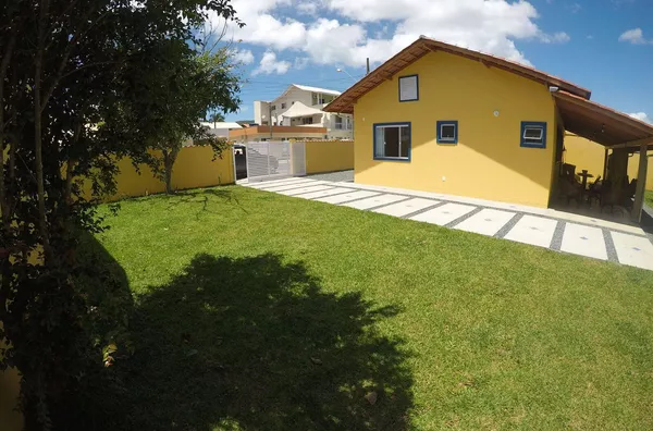 VENDA DE CASA  NO CENTRO DE  PORTO BELO