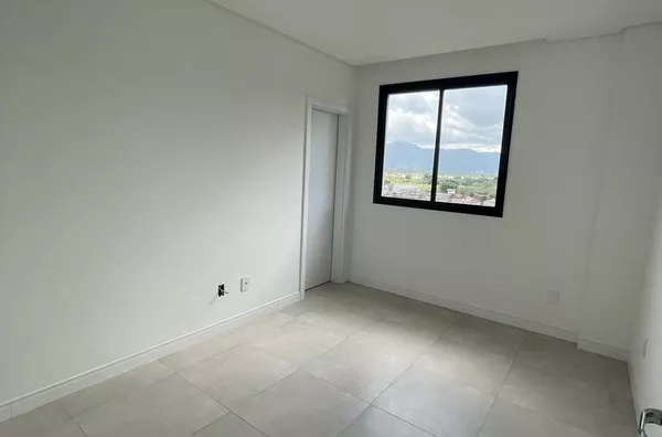 VENDE-SE APARTAMENTO NO RESIDENCIAL SAN MARTIN