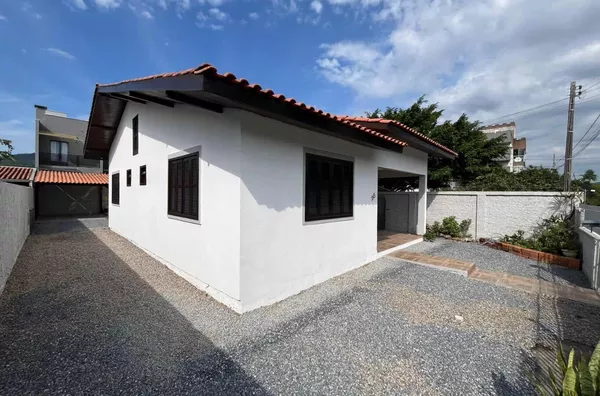 Casa para venda, 4 quarto(s),  Jardim Dourado, Porto Belo