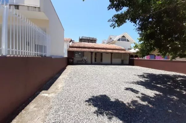 Casa para temporada, 2 quarto(s),  Balneário Perequê, Porto Belo