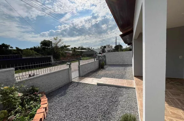 Casa para venda, 4 quarto(s),  Jardim Dourado, Porto Belo