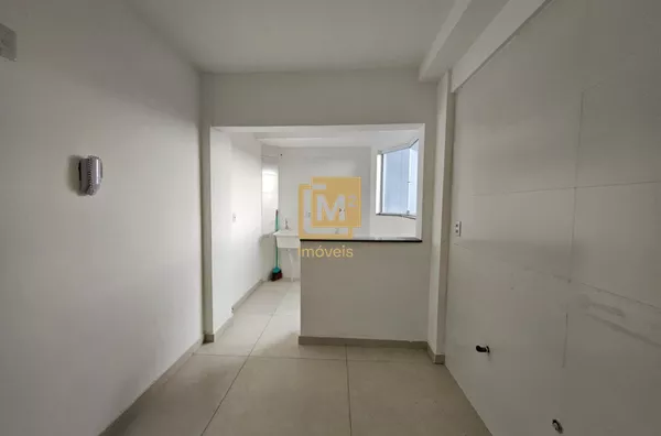 Apartamento à venda no Centro de Sapiranga com acabamento em porcelanato