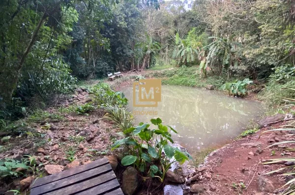 Chácara com 2 hectares de terra em Sapiranga