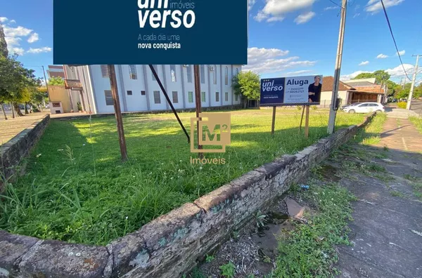 Terreno de esquina no Centro, para Locação