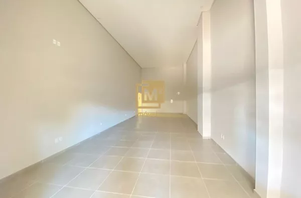 Sala comercial no centro