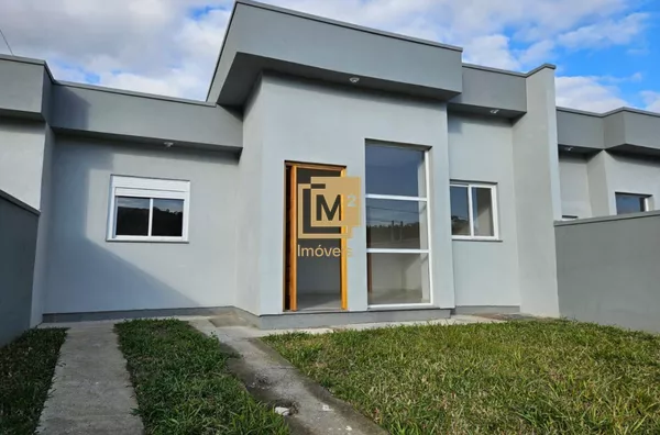 Casa Geminada à Venda em Araricá com Piso Porcelanato