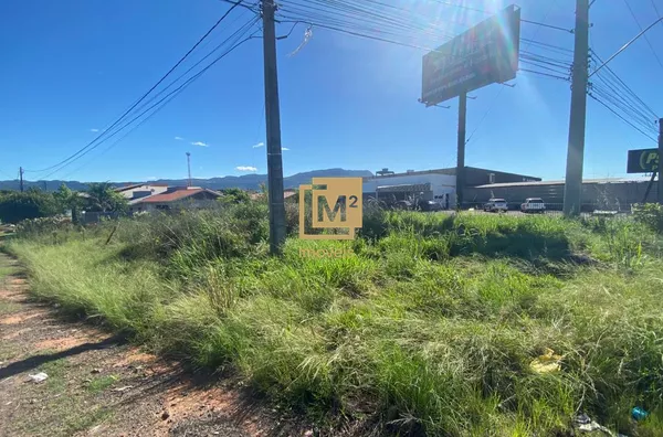 Terreno de esquina Bairro Centro na RS 239