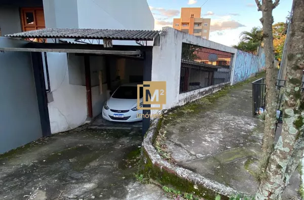 Casa no Centro de Sapiranga com 2 Dormitórios e Garagem