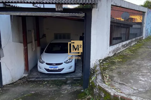 Casa no Centro de Sapiranga com 2 Dormitórios e Garagem
