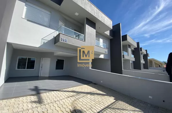 Sobrado de Alto Padrão no Bairro Centenário