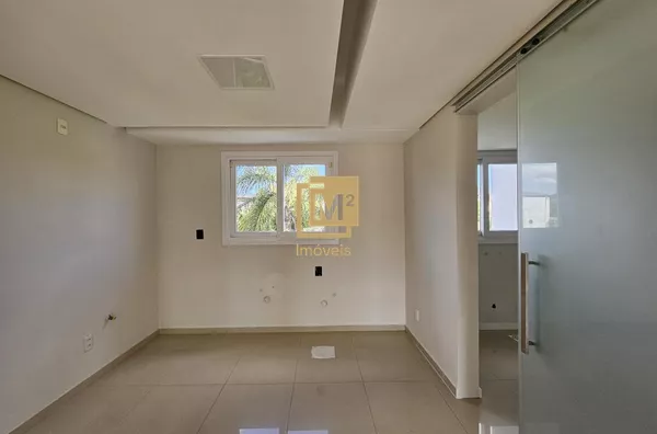 Imóvel com churrasqueira e suíte à venda em Sapiranga, Centro - Confira!