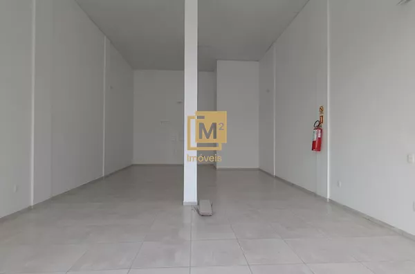 Aluguel de Sala Comercial em Sapiranga - Excelente Localização no Centro, Piso Porcelanato e Forro de Laje