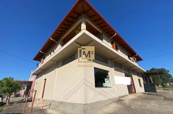 Prédio Comercial no Centenário