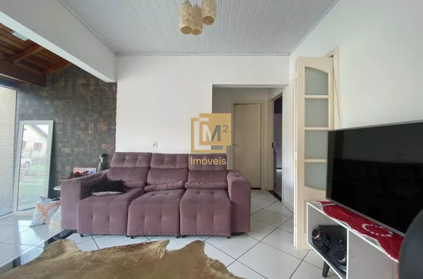 Excelente casa com piscina em Parobé