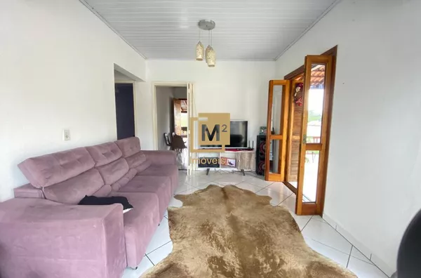 Excelente casa com piscina em Parobé