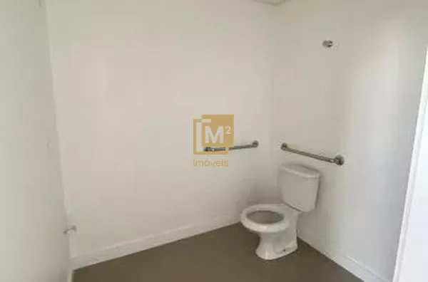 Excelente sala comercial com mesanino