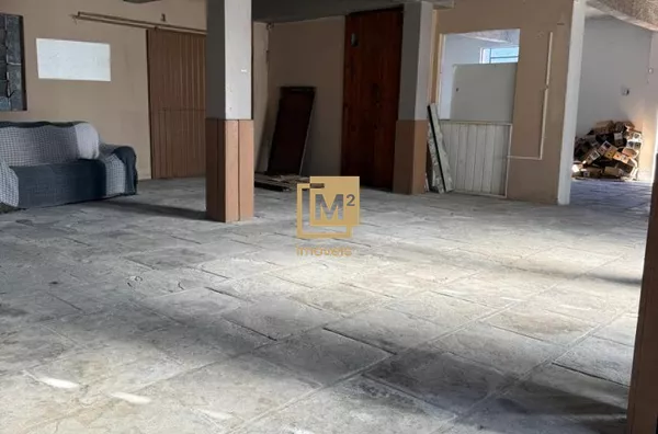 Prédio Comercial para Aluguel em Sapiranga