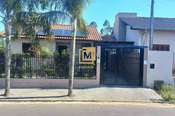 Casa Térrea Completa no bairro Floresta – Sustentabilidade, Conforto e Segurança!