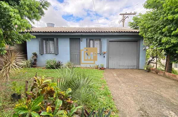 Casa de esquina a venda no bairro São Luiz