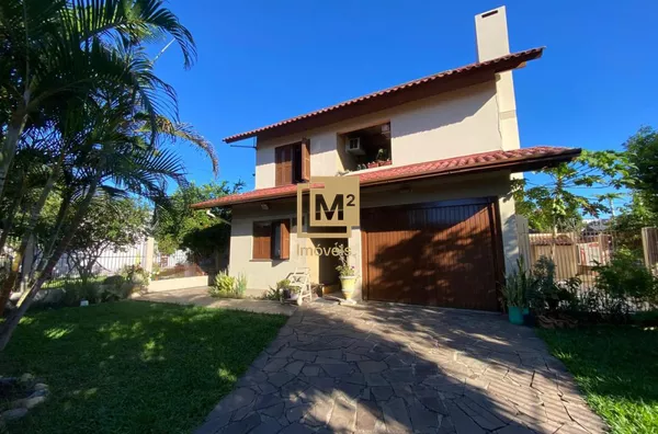 Sobrado com piscina no bairro Oeste