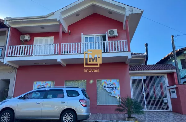 Casa à venda no bairro Centenário – Conforto, espaço e oportunidade de renda!
