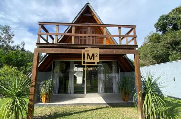 Lindo Sítio com piscina e cabana á venda.