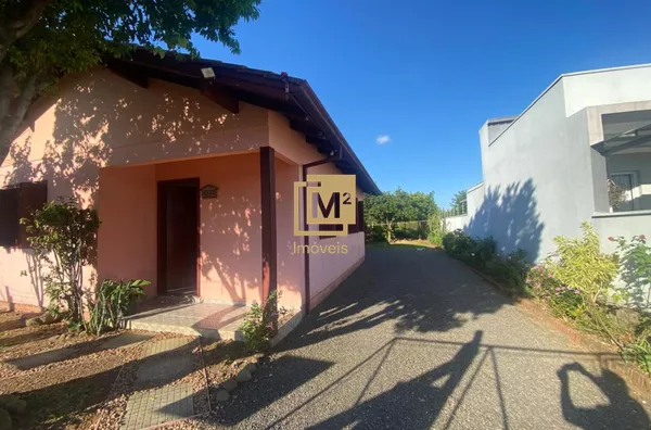 Casa à venda no bairro Centenário