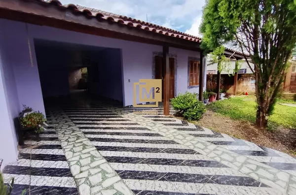 Casa Plana no Bairro Ferrabraz com 186m² e 3 Quartos