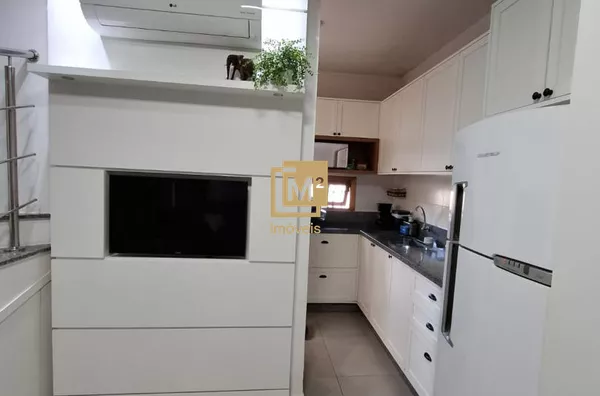 Sobrado Geminado com Excelente Localização em Sapiranga