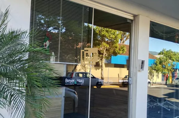 Loja Comercial no Centro de Sapiranga com 72m²