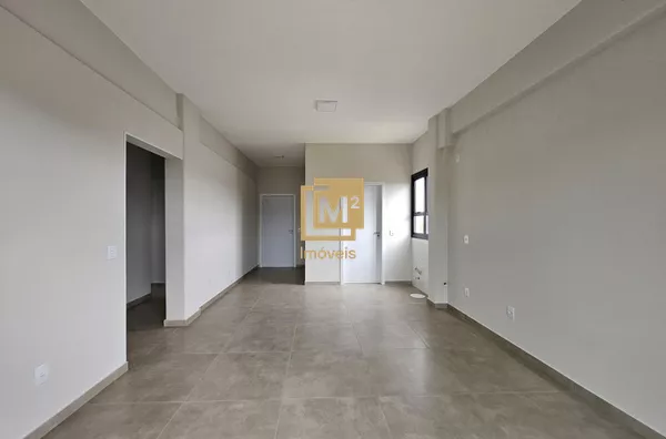 Alugue Apartamento com Sacada e Churrasqueira no Centenário